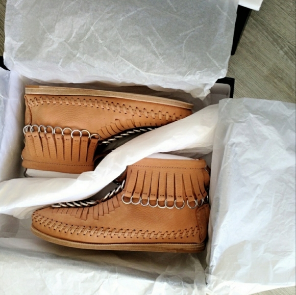 HP Alexander Wang Montana Fringe Chain Moccasins - Picture 5 of 5